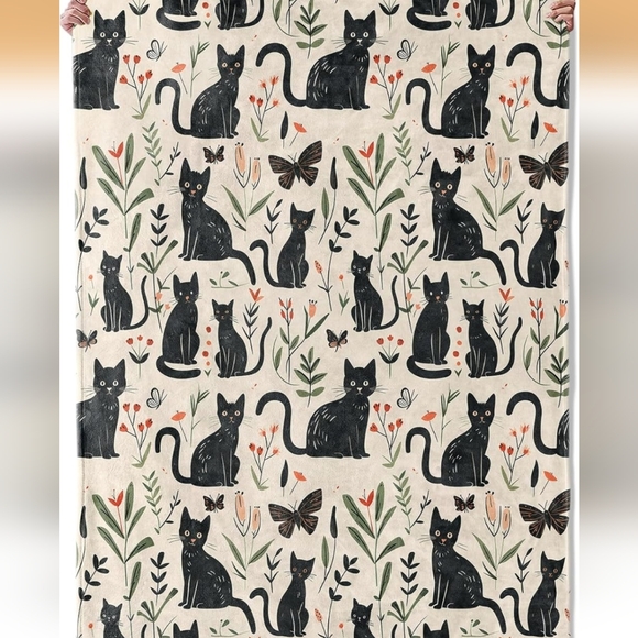 Other - NWT Black Cat Botanical Flannel Blanket 50x60in